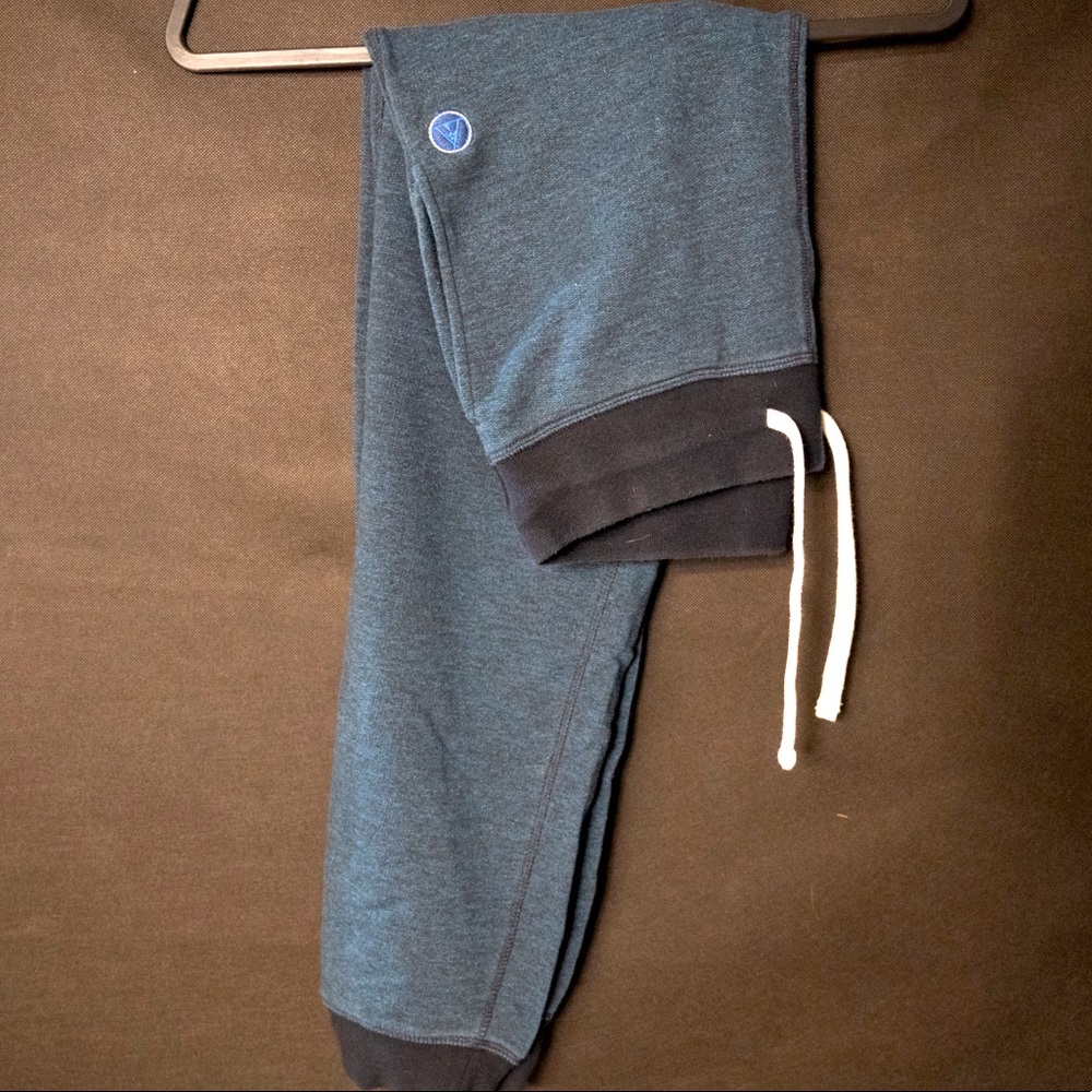 Joggers - Size S